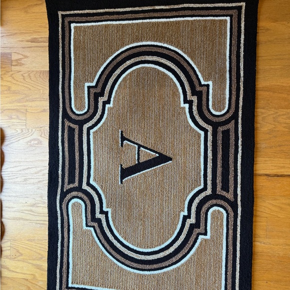 Frontgate Monogram Rug  'A' - NWT - Picture 4 of 15